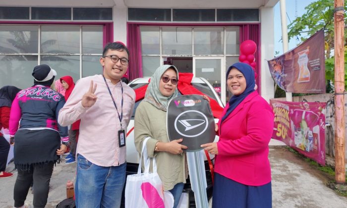 VIVA Apotek umumkan pemenang undian kendaraan, tegaskan pertumbuhan bisnis dengan program berbasis kinerja