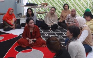 Women Support Women: Kukuhkan ibu tiang keluarga, perempuan tiang negara