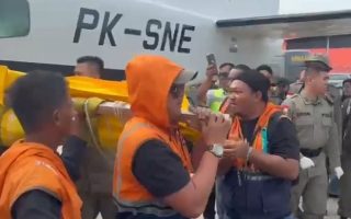 Pemerintah mengevaluasi keamanan bandara di Papua pascapenembakan pesawat