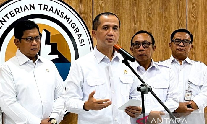 Kementrans bangun 454 toilet-renovasi 500 sekolah kawasan transmigrasi