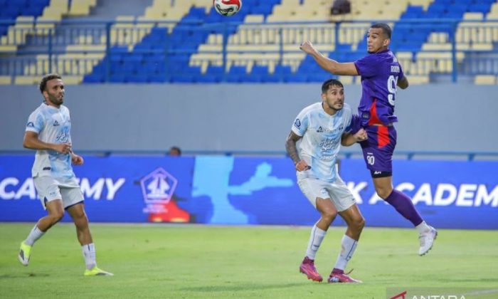 Persik benahi lini pertahanan untuk hadapi Bhayangkara