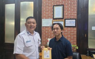 KAI Daop 6 sigap kembalikan gawai penumpang tertinggal di kereta