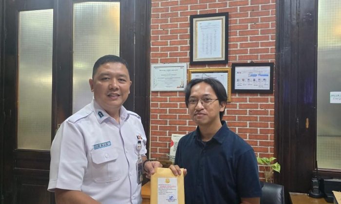 KAI Daop 6 sigap kembalikan gawai penumpang tertinggal di kereta
