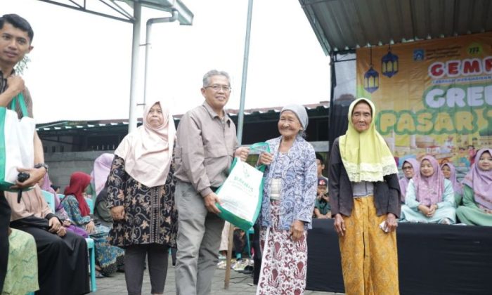 Pemkab Sleman menggelar Grebeg Pasar Takjil di lima pasar tradisional