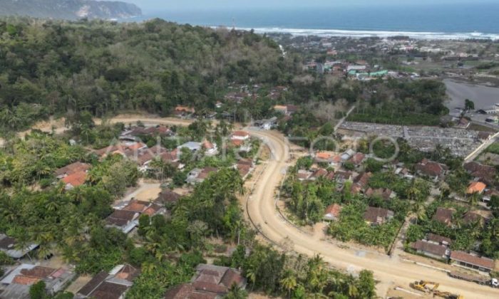 Pemda DIY memastikan ganti rugi JJLS Garongan--Congot dibayar bertahap