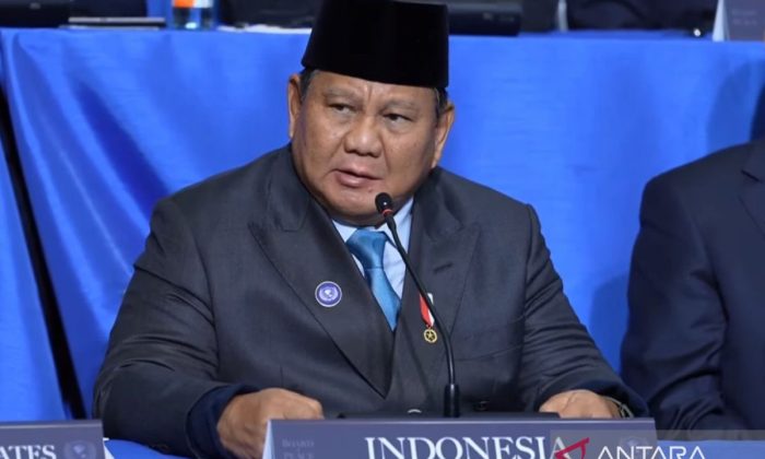 Prabowo respons santai soal candaan Trump tak ingin melawannya
