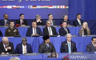 Trump puji Prabowo "respected by everybody" saat buka KTT BoP