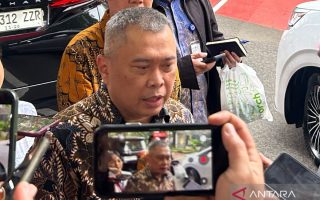 Menhub menargetkan perbaikan jalan rusak rampung H-10 Lebaran