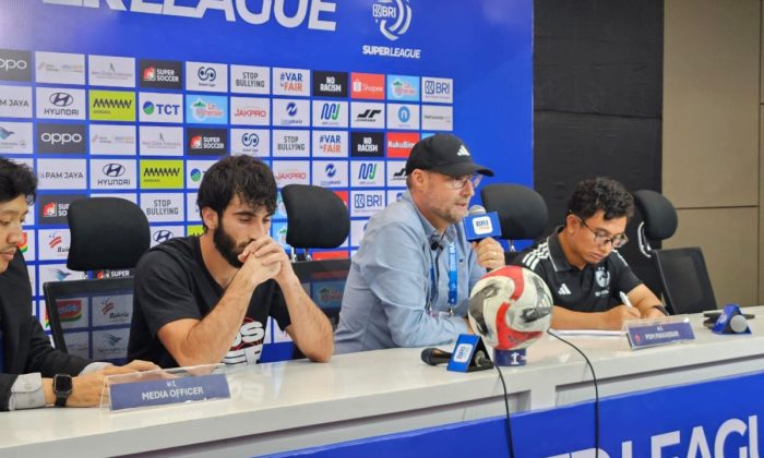 Pelatih PSM soroti VAR yang tidak berfungsi saat lawan Persija