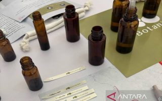 Meracik minyak esensial untuk mendapatkan manfaat kesehatan
