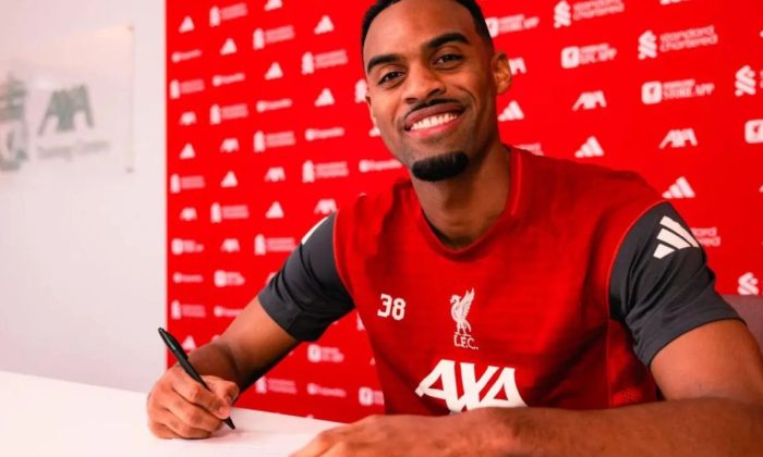 Liverpool perpanjang kontrak gelandang Ryan Gravenberch