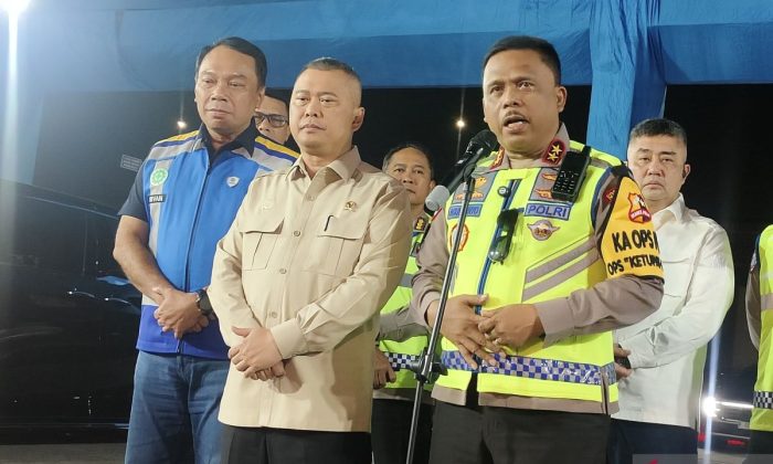 Polri mulai "one way" nasional pada Rabu siang