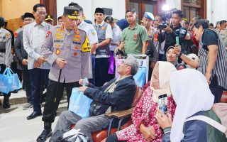 Kapolri memastikan puncak arus mudik berjalan aman