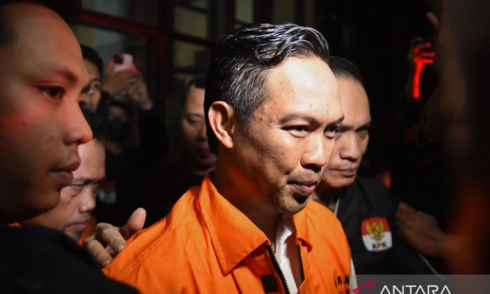 KPK dalami sumber uang yang disetorkan untuk Bupati Cilacap nonaktif