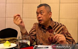 Menhub mengungkapkan sejumlah simpul transporasi padat angkutan Lebaran