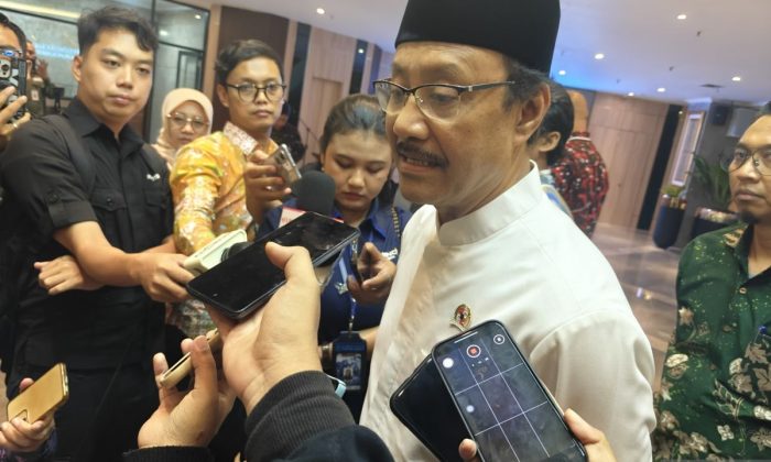 Kemensos membatasi penggunaan ponsel di Sekolah Rakyat sesuai PP Tunas