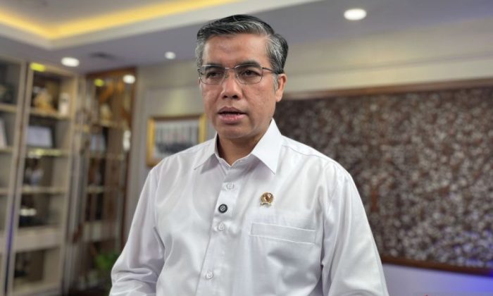 Menaker menekankan K3 bagi awak angkutan umum saat mudik