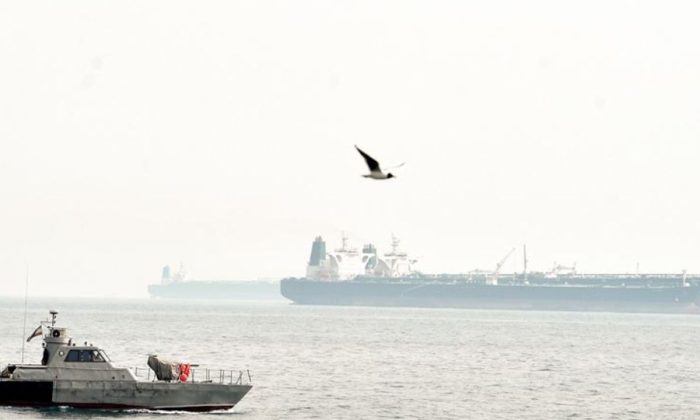 Sekitar 1.900 kapal masih tertahan di Selat Hormuz, Teluk Persia