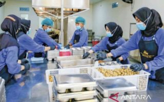 Menkeu sebut efisiensi MBG bisa hemat Rp40 triliun per tahun