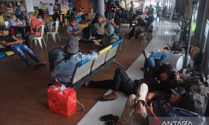 MUI mengimbau umat menunggu hasil sidang isbat soal penetapan Idul Fitri