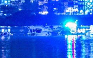 Pesawat Air Canada tabrakan di LaGuardia New York, pilot-kopilot tewas