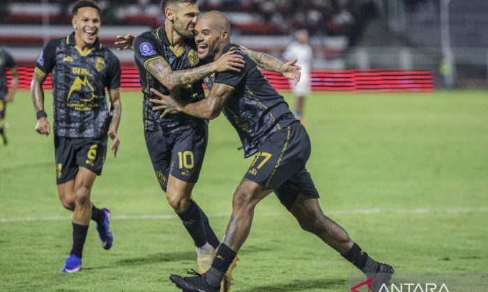 Malut United dan PSM Makassar bermian imbang 3-3