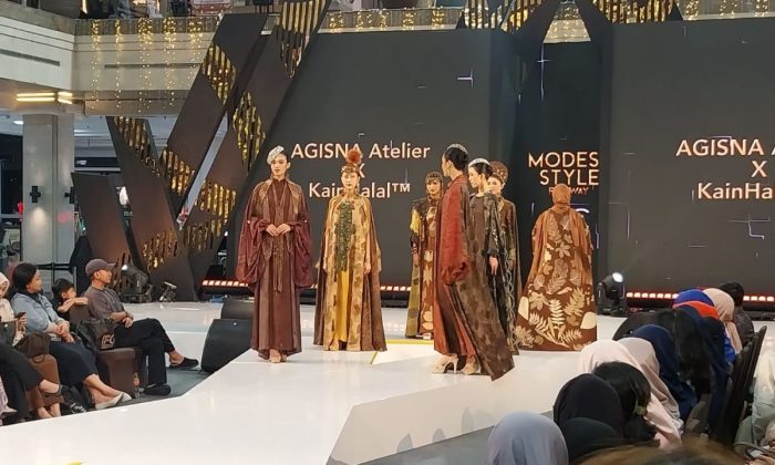 Parade Ke-3 Modest Style Runway 2026: Panggung kolaborasi wastra, inovasi kain halal, dan gaya urban di Yogyakarta