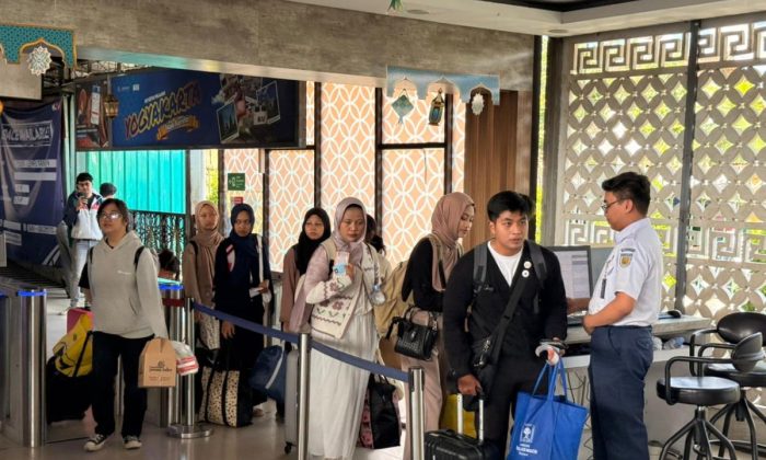 Hari kedua masa Angkutan Lebaran 2026, KAI Daop 6 Yogyakarta layani sebanyak 25.459 penumpang