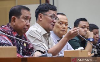 Komisi III mendorong TNI-Polri bersinergi mengusut kasus Andrie Yunus