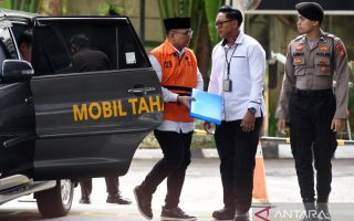 KPK mendalami pihak sentral lain dalam kasus kuota haji saat periksa Yaqut
