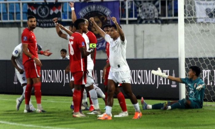 Arema FC diimbangi Malut United 1-1