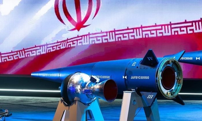Iran Berbagi 'Resep' Jitu ke Sekutu Cara Kalahkan AS di Medan Perang