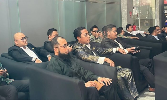 Tegas! Khalid Basalamah Ngaku Tak Pernah Interaksi dengan Eks Menag Yaqut