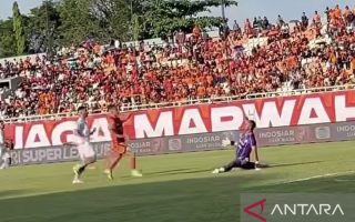 Borneo FC gilas PSBS Biak 5-1