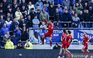 Liverpool menang 2-1 atas Everton