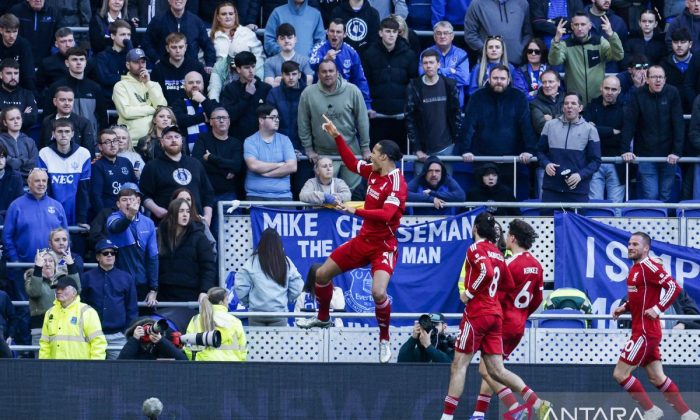 Liverpool menang 2-1 atas Everton