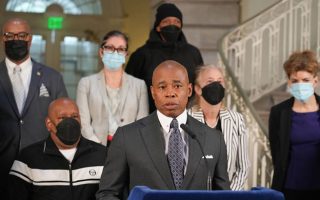 New York City Cracks Down on Homeless People Cluttering Streets & Subways