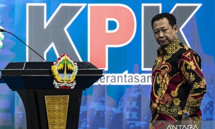 KPK menangkap Bupati Tulungagung Gatut Sunu