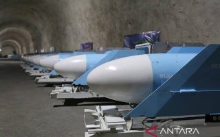 Iran klaim tembak jatuh jet tempur F-35 milik AS