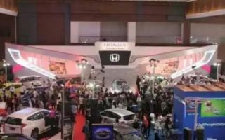 Pembeli Mobil Kredit Disebut Paling Rentan Saat Rupiah Melemah