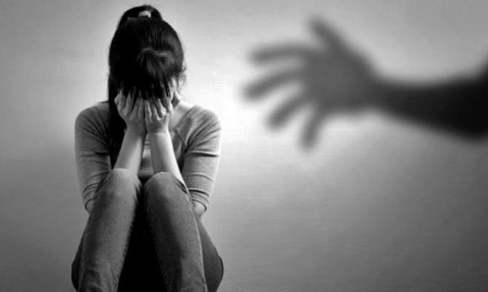 Nasib Wanita Bertemu Teman Kencan Berujung Apes! Mobil hingga Ponsel Raib