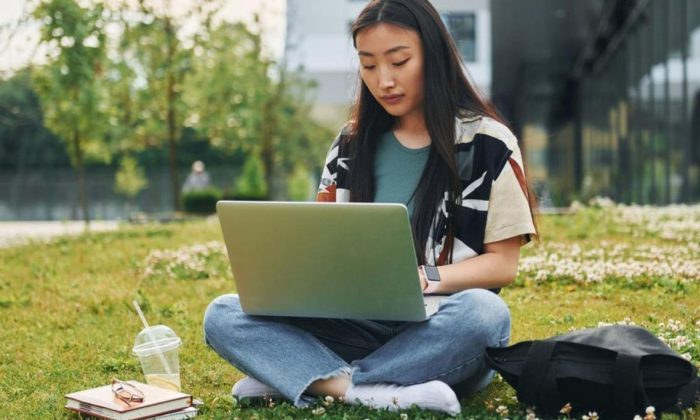 Persaingan Kerja Makin Ketat karena AI, Generasi Muda Harus Kuasai Skill Ini agar Tak Tersingkir