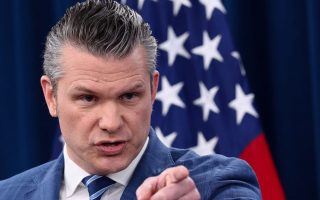 Hegseth Tegaskan Militer AS Pilih Kemampuan Mematikan daripada Pamer Kekuatan, Sindir China?