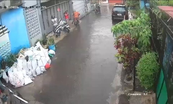 Pengakuan Kurir JNE di Bandung Dibegal Saat Neduh Hujan: Pelaku Awalnya Cuma Minta Plastik