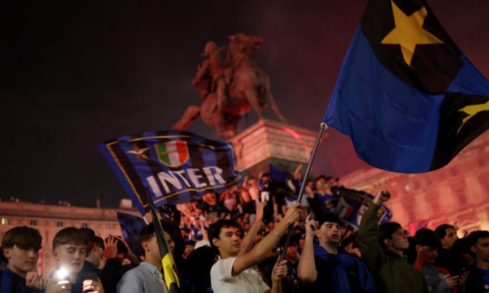 Terpopuler: Pengakuan Jujur Arne Slot Dilibas MU, Pesta Scudetto Inter Milan