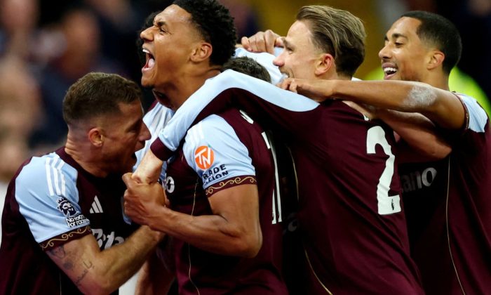 Bungkam Liverpool 4-2, Aston Villa Segel Tiket Liga Champions!