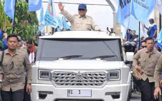 Prabowo Minta Desain Mobil Khusus buat Presiden: Yang Pakai Kaca dan Ada Kursinya
