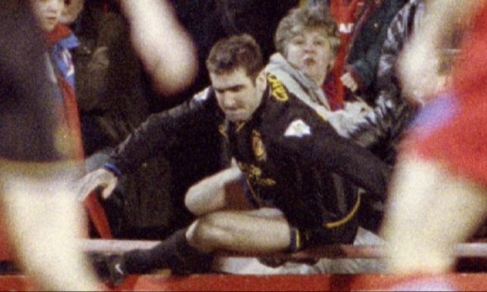 Kisah Legendaris: Jarang Diketahui, Istri Alex Ferguson adalah Penyelamat Eric Cantona