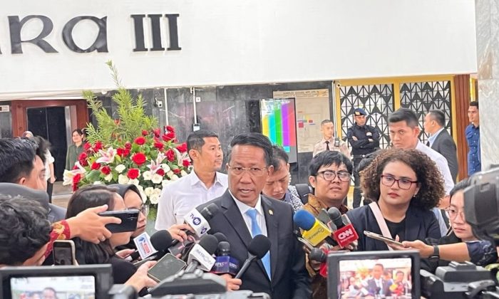 Menkum Ungkap Dasar Perubahan Usia Pensiun Polisi dalam RUU Polri: Mengikuti Jaksa, TNI dan PNS