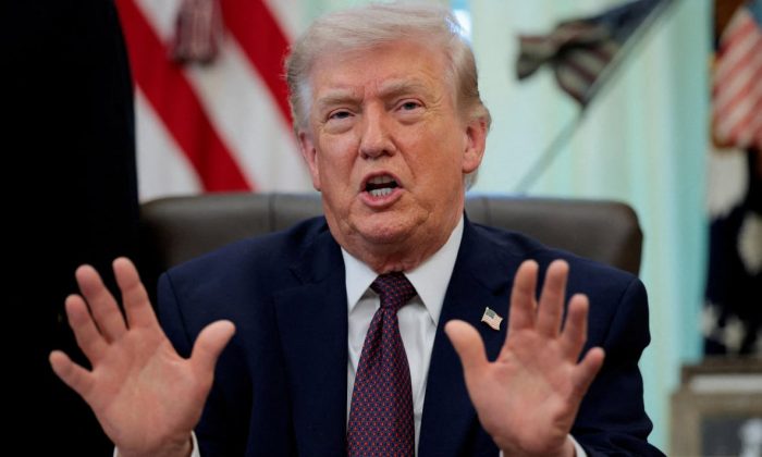 Negosiasi AS-Iran Disebut Makin Baik, Trump Tegaskan Blokade Masih Berlanjut